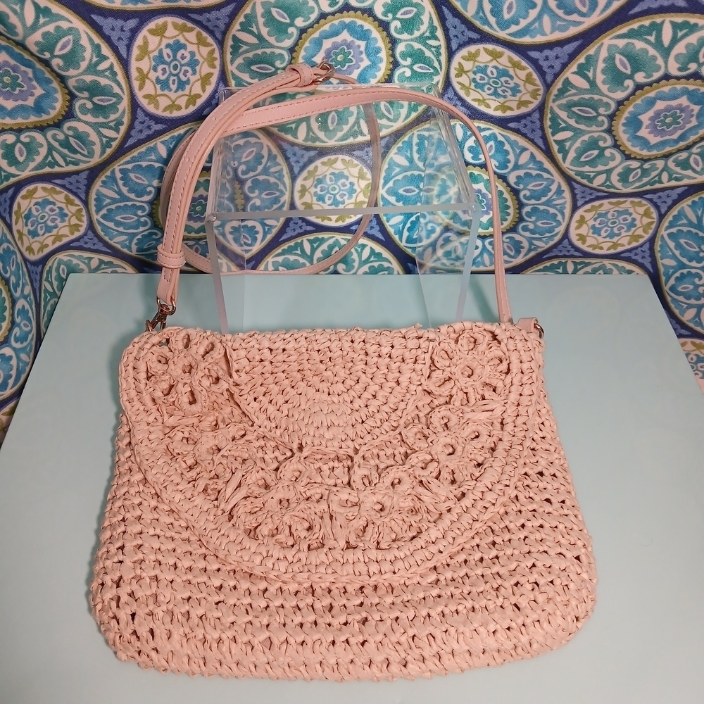 LC Lauren Conrad Pink Crochet Crossbody Bag Floral Straw Summer Purse Boho Chic